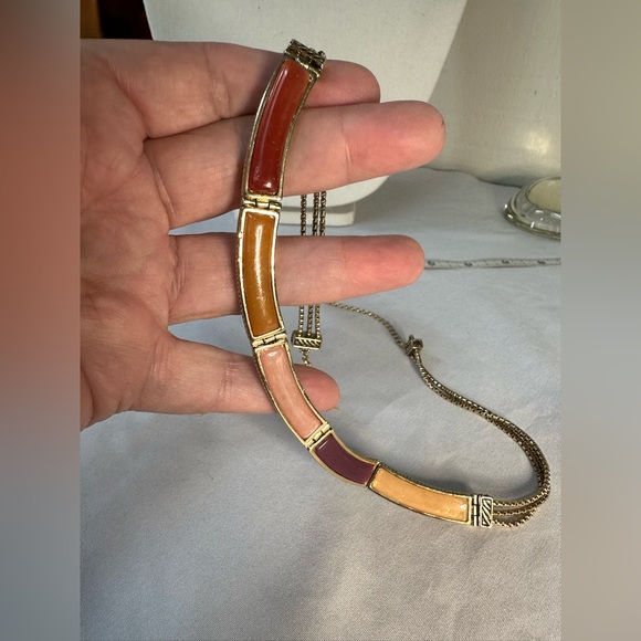 Minimalist colorful bar link necklace - Picture 5 of 7